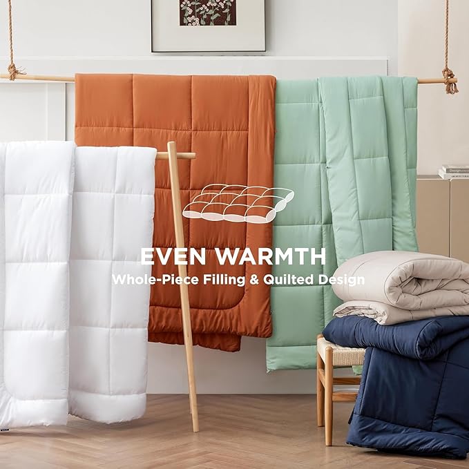 Bedsure Comforter Duvet Insert - Quilted Comforters Alaskan King, All Season Duvet, GentleSoft Down Alternative Bedding, with 8 Tabs, Gifts for Women/Men, Light Grey,Alaskan King 130x120 Inch