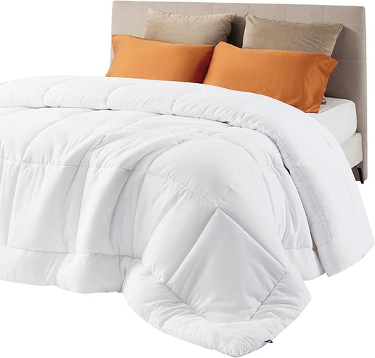 Bedsure Comforter Duvet Insert - Quilted Comforters Queen Plus Size, All Season Duvet, GentleSoft Down Alternative Bedding, with 8 Tabs, Gifts for Women/Men,White,Queen Plus 90 x 90 Inches